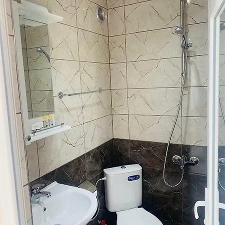 Guest house Къща За Гости “Рай” *